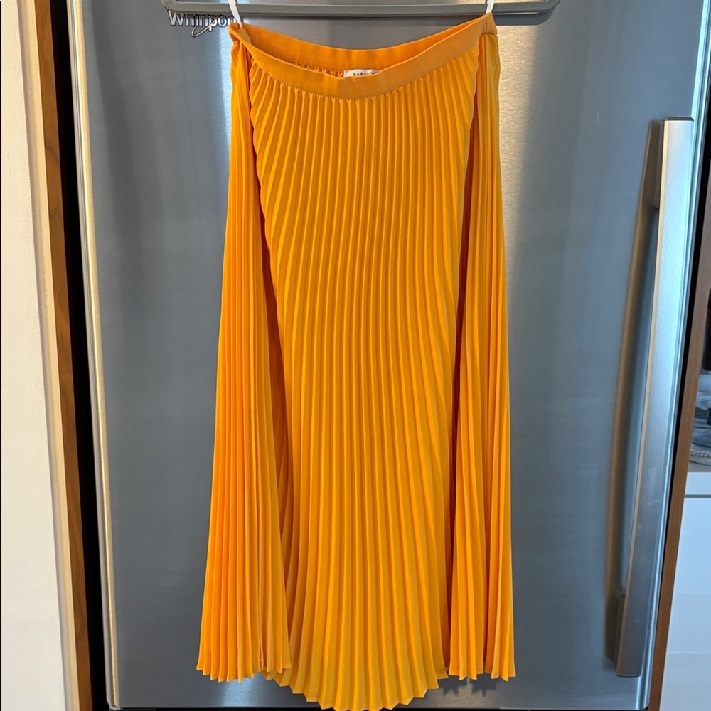 Babaton Vibrant Yellow A-Line Skirt